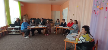 Педагогический совет "Речевое развитие дошкольников в условиях реализации образовательной программы ДОУ" Педагогический совет "Речевое развитие дошкольников в условиях реализации образовательной программы ДОУ".