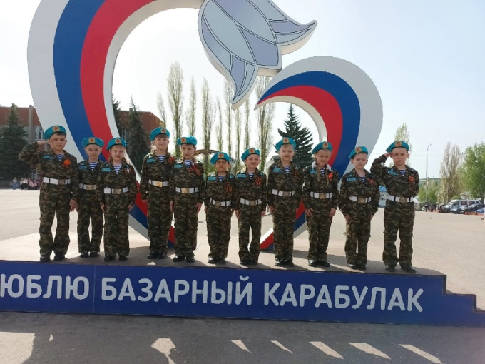 Воспитанники подготовительной группы "Звёздочка" стали призёрами муниципального конкурса смотра строя и песни " Весна Победы" Воспитанники подготовительной группы "Звёздочка" стали призёрами муниципального конкурса смотра строя и песни " Весна Победы".